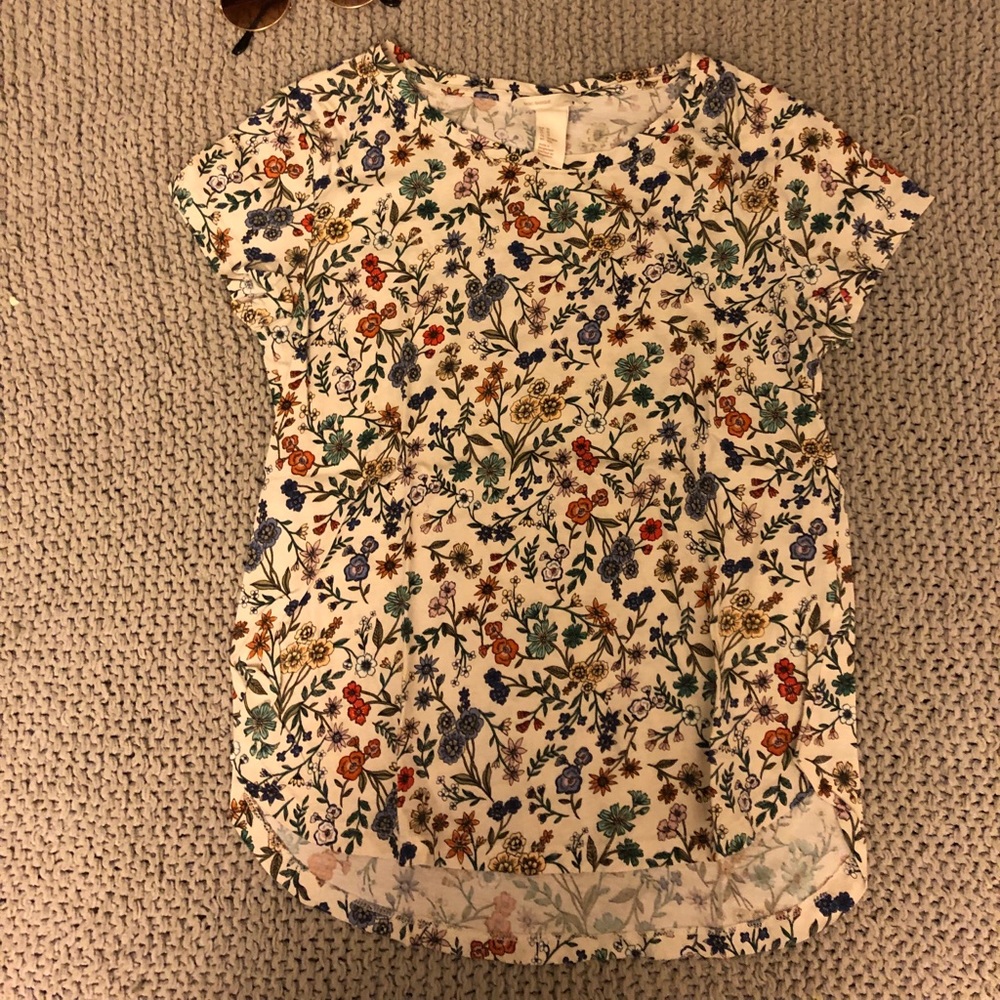 floral t shirt